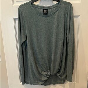 Bobeau Green Long Sleeve Tie Front Tee